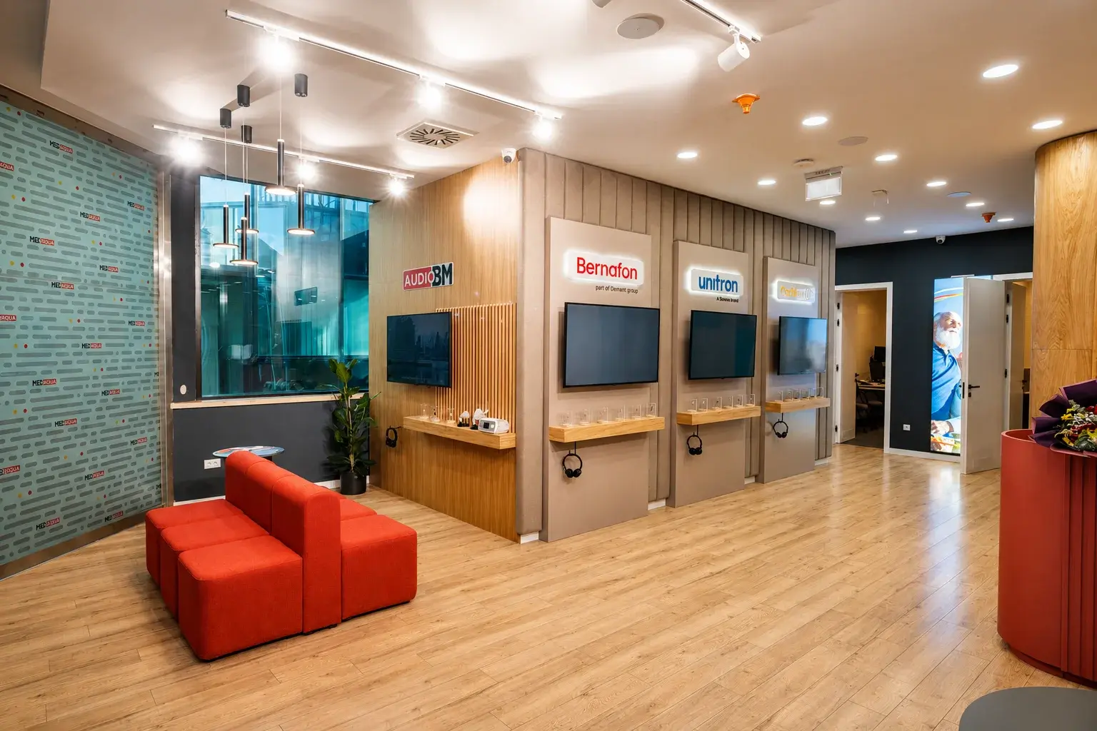 Demonstracija slušanja u Experience Room prostoru Svijet Sluha Sarajevo
